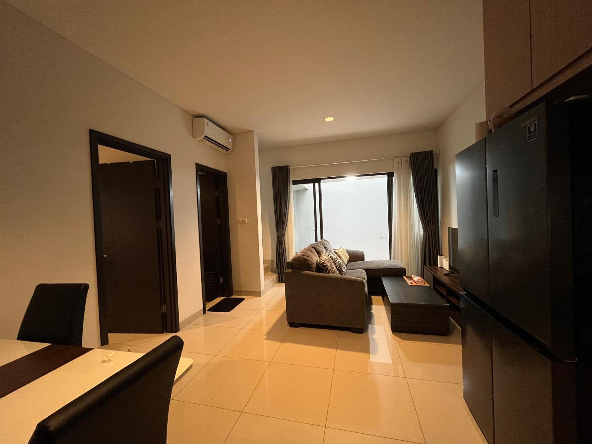 2 Floor Cozy House In Wisteria Jakarta Garden City Εξωτερικό φωτογραφία
