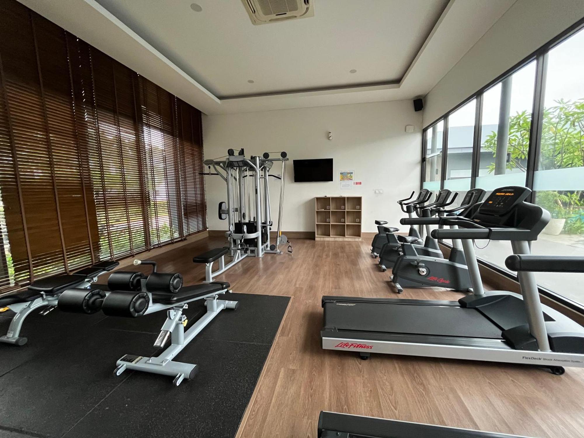 2 Floor Cozy House In Wisteria Jakarta Garden City Εξωτερικό φωτογραφία