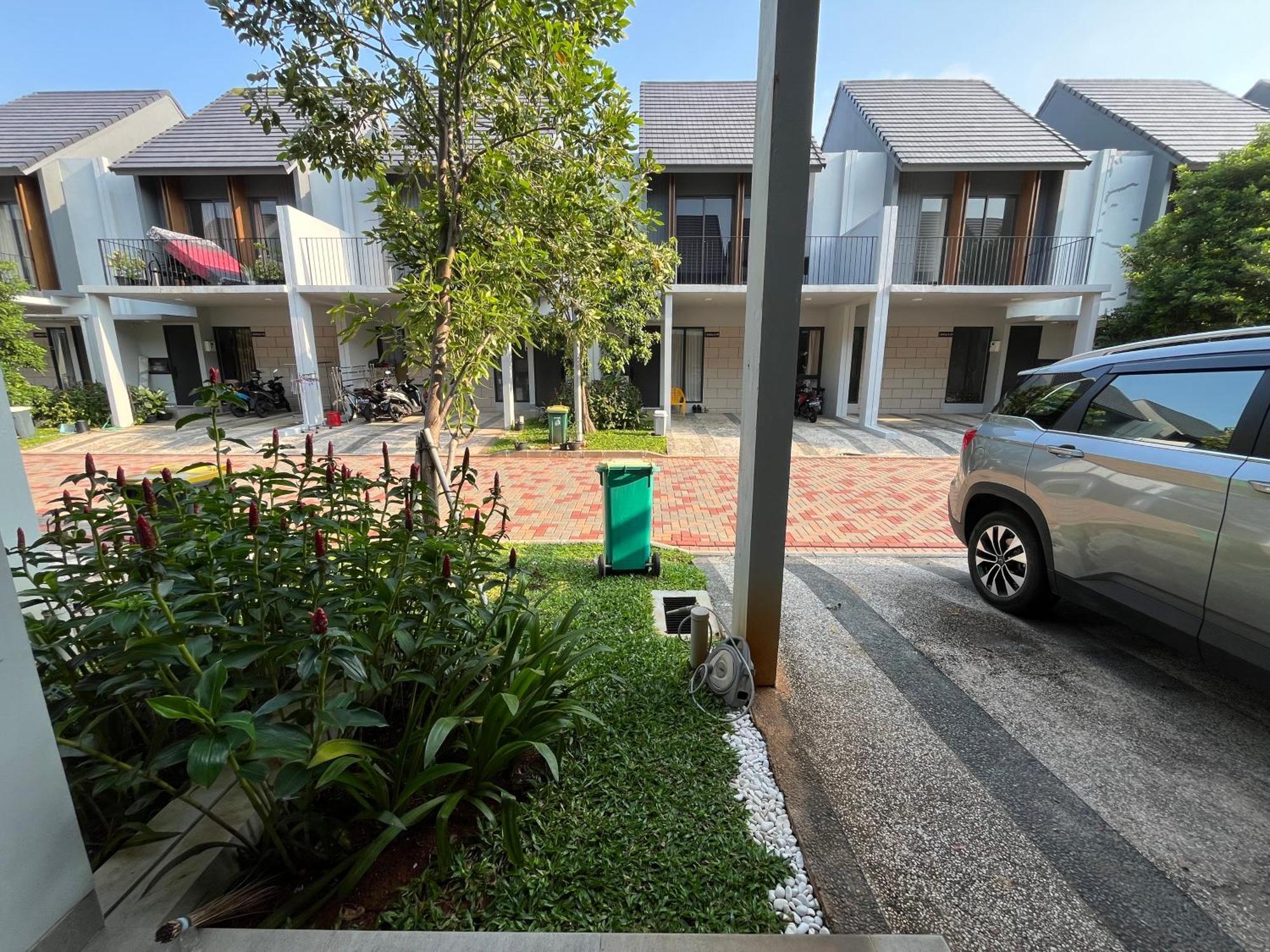 2 Floor Cozy House In Wisteria Jakarta Garden City Εξωτερικό φωτογραφία